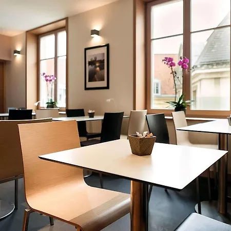 Htel Ibis Centre Grand-place 3* リール