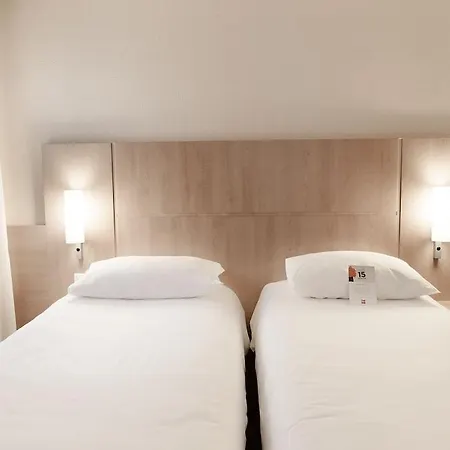 Htel Ibis Centre Grand-place ホテル 3*